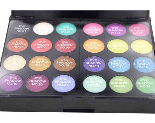 New Product Cosmetic Glitter Makeup Eyeshadow Kit Customized Eyeshadow Palette