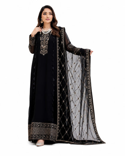 Midnight Elegance – Embroidered Black Formal Dress