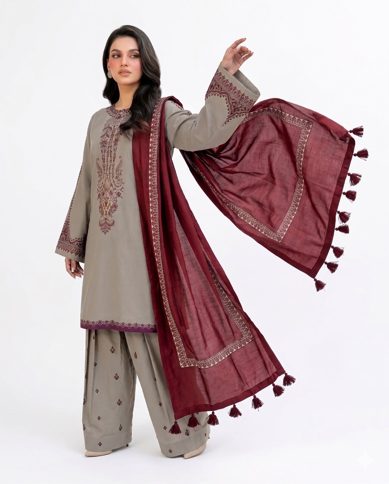 BAROQUE Premium Embroidered Luxury Lawn – 3-Piece Suit (AK-3331)